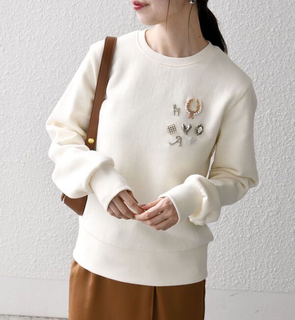 SHIPS any「SHIPS any:〈手洗い可能〉裏起毛 ビジュー クルーネック コンパクト プルオーバー」|スウェット・ジャージ|オフホワイト