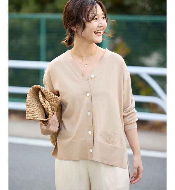 SLOBE IENA「《接触冷感/UV機能/WEB限定/追加予約》FROSTYCOTTON Vネックカーディガン」|カーディガン|ベージュ
