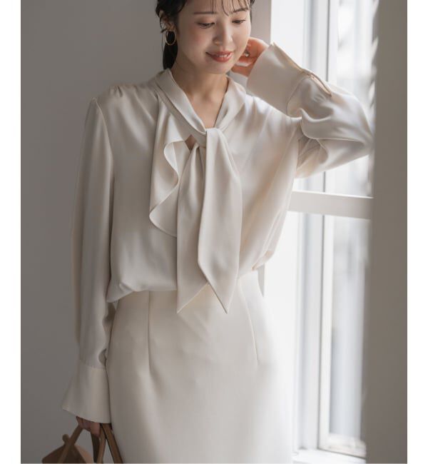 NOBLE「《WEB限定・追加予約2》ロイヤルサテンボウタイブラウス」|シャツ・ブラウス|ナチュラル