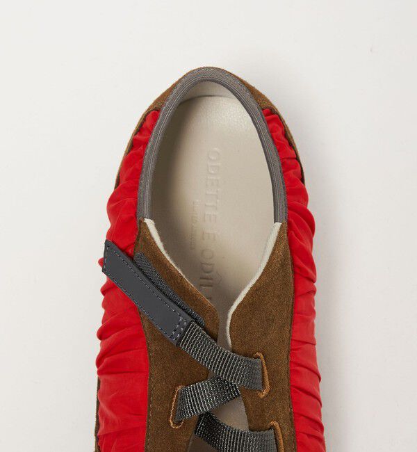 ODETTE E ODILE「ソフトギャザード スニーカー15&uarr;」|スニーカー|