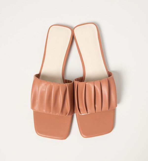 EMMEL REFINES「＜EMMEL REFINES＞EM ギャザー フラット サンダル」|サンダル|BRICK