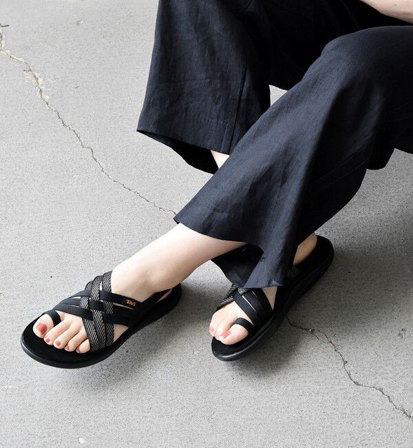 SHIPS any「《一部追加予約》TEVA: VOYA STRAPPY ストラップ サンダル」|サンダル|