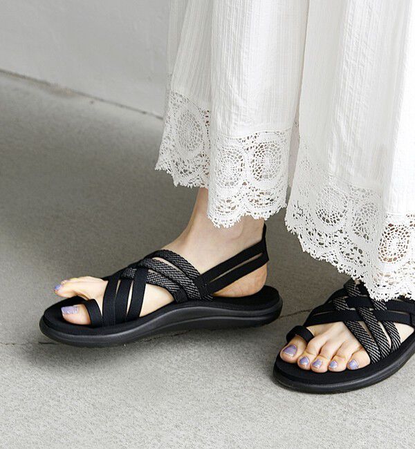 SHIPS any「《一部追加予約》TEVA: VOYA STRAPPY ストラップ サンダル」|サンダル|
