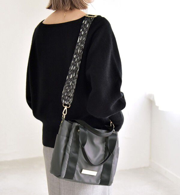 quaranciel「《一部追加予約》quaranciel: 2way 8ポケット ライン ショルダー バッグ」|ショルダー・メッセンジャー|