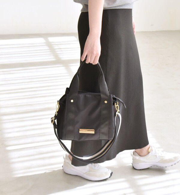 quaranciel「《一部追加予約》quaranciel: 2way 8ポケット ライン ショルダー バッグ」|ショルダー・メッセンジャー|