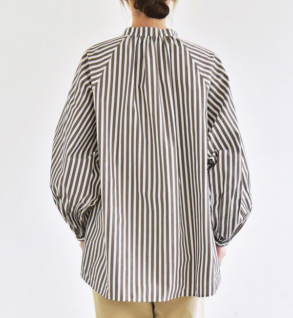 quaranciel「quaranciel:〈洗濯機可能〉REPREVE バンドカラー ギャザー パフ シャツ ブラウス」|シャツ・ブラウス|