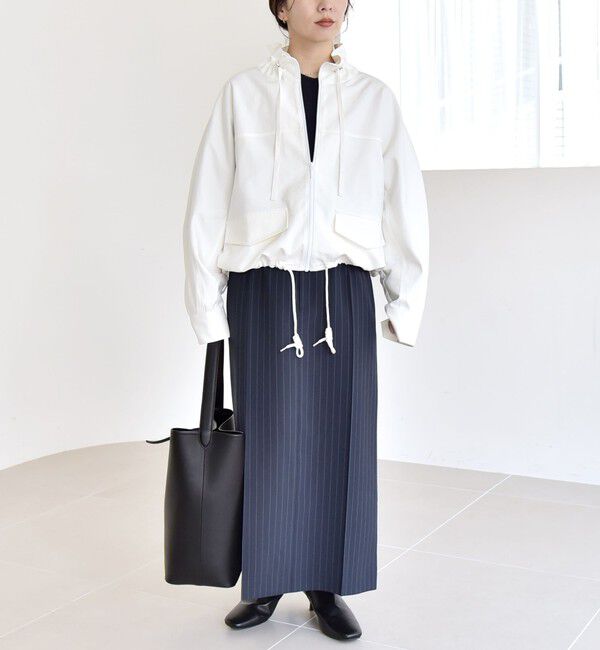 quaranciel「quaranciel:〈手洗い可能〉ギャザー スタンドカラー ドロスト ショート ブルゾン」|ブルゾン・スタジャン|