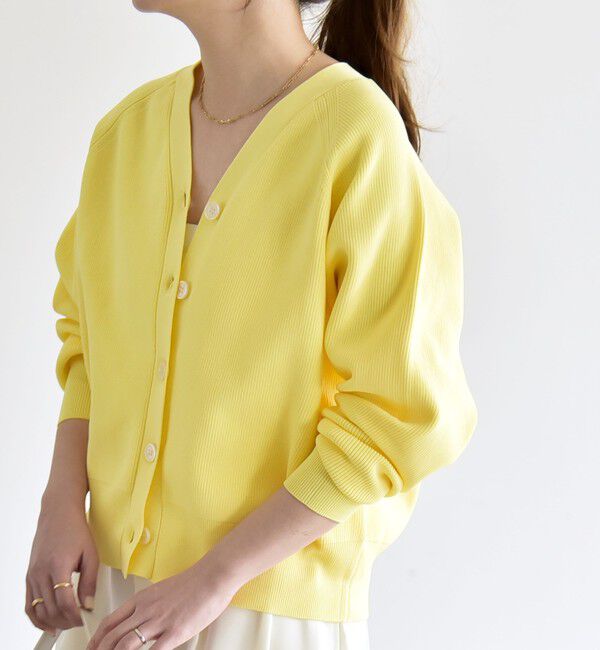 quaranciel「quaranciel:〈手洗い可能〉アゼ Vネック コンパクト ニット カーディガン」|カーディガン|