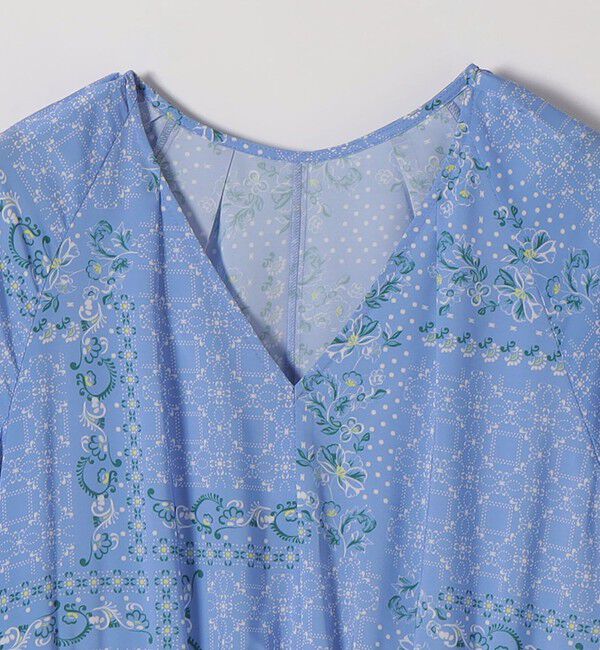 quaranciel「quaranciel:〈洗濯機可能〉フラワー スカーフ プリント Vネック フレア ワンピース」|ワンピース|