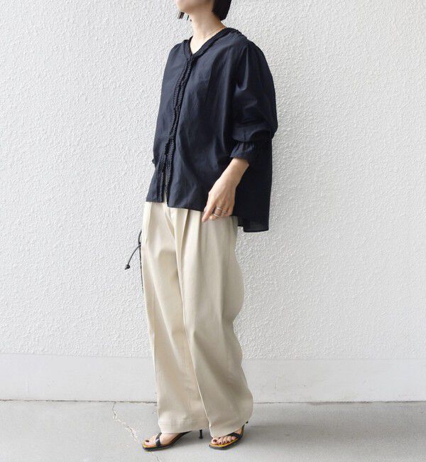 SHIPS for women「〈手洗い可能〉綿 シルク Vネック フリル タック ブラウス」|シャツ・ブラウス|