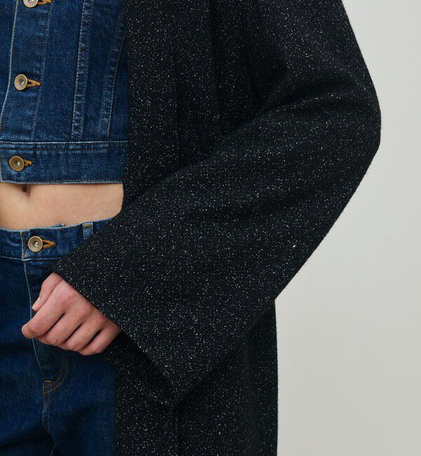 DES PRES「ノイジーインレーステッチ ロングコート」|ノーカラーコート|