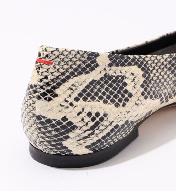 TOMORROWLAND GOODS「Aeyde Ellie Almond-Toe フラットシューズ」|バレエシューズ|