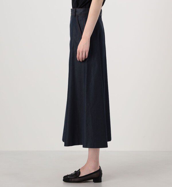 TOMORROWLAND collection「コットンシルクデニム トラペーズスカート」|台形|