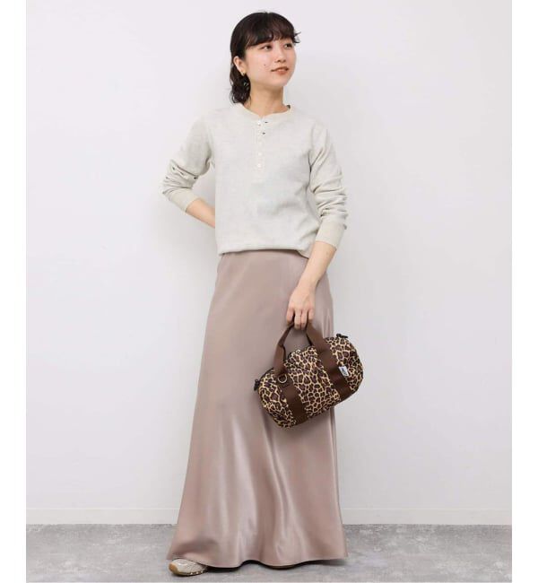 SLOBE IENA「《ブラックのみWEB限定/追加2》グロッシーサテンフレアスカート」|スカート|