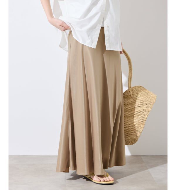 SLOBE IENA「《ブラックのみWEB限定/追加2》グロッシーサテンフレアスカート」|スカート|ベージュ A
