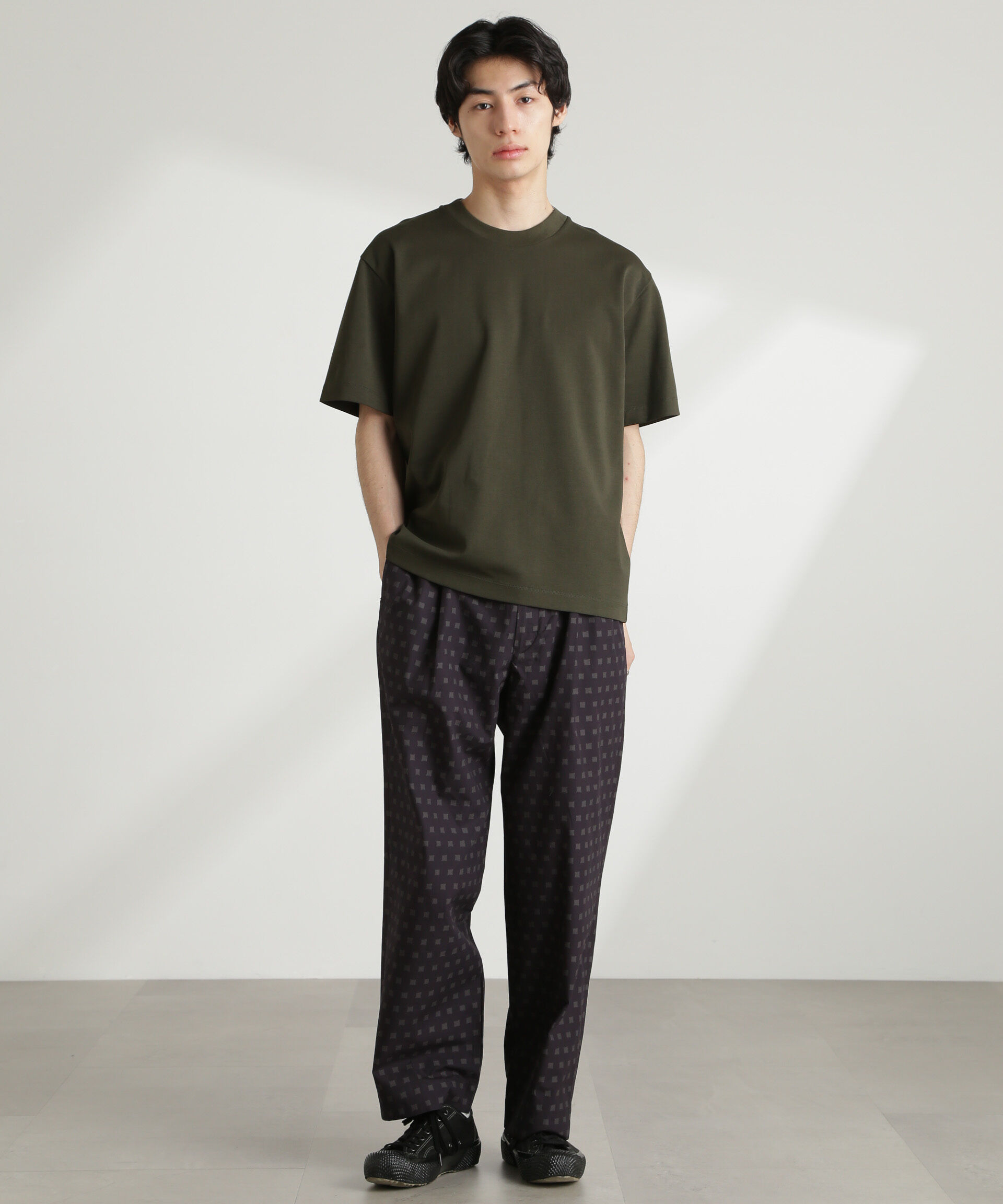 nano･universe「オリジナルパターンイージーパンツ」|チノ|