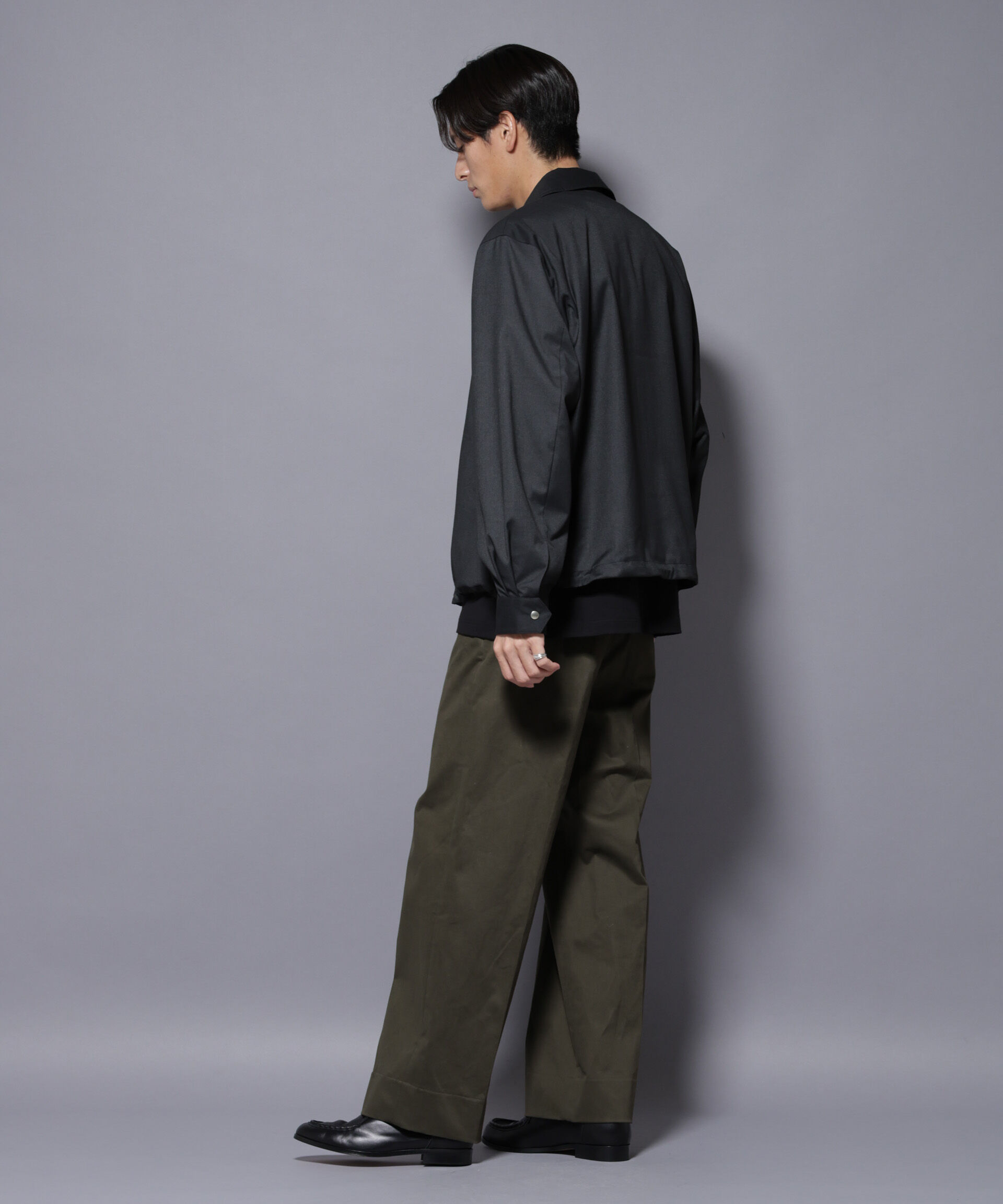 nano･universe「DELEGANTE エアリーサキソニーコーチジャケット」|ブルゾン・スタジャン|