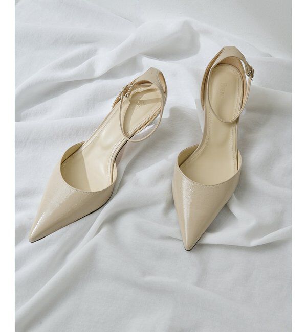 Hoaw.「【Hoaw.】エナメルポインテッドパンプス」|パンプス|ベージュ