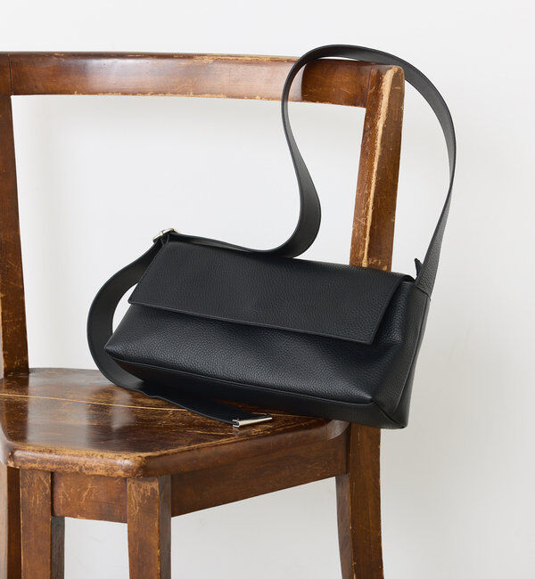  「【牛革/２WAY/500mlペットボトル収納可】シュリンクリンショルダーバッグ」|ショルダー・メッセンジャー|