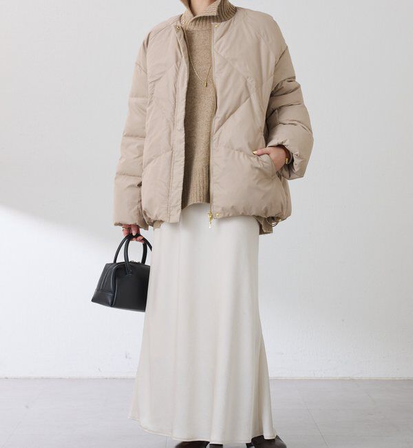  「【マット見え/軽量コート】ライトエンボスノーカラーダウン」|その他|