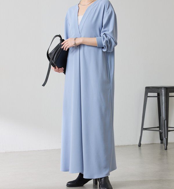  「【高機能素材】ジャージVネックワンピース/セレモニー」|ワンピース|