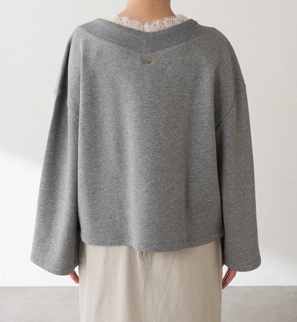  「【上品見え/小顔効果】レース付Vスウェット」|Tシャツ・カットソー|