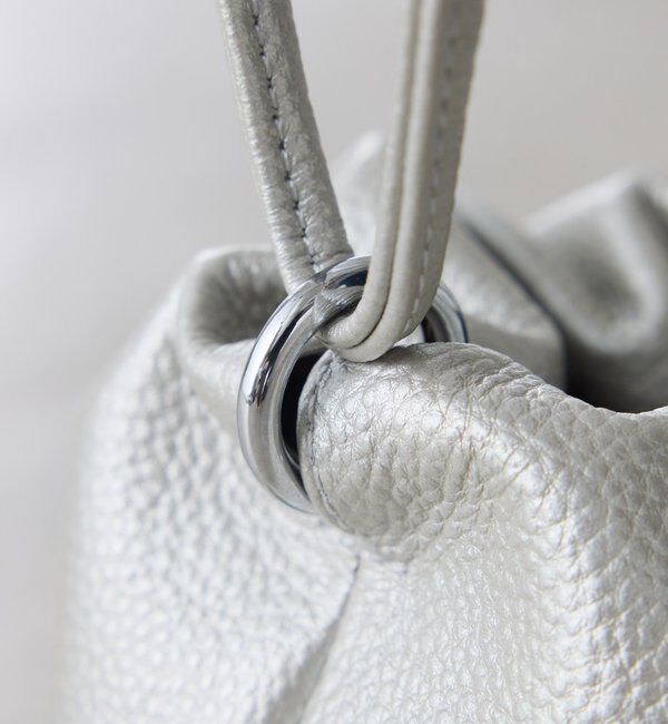  「【PAPILLONNER/パピヨネ】ギャザー巾着レザーショルダーバッグ」|トートバッグ|