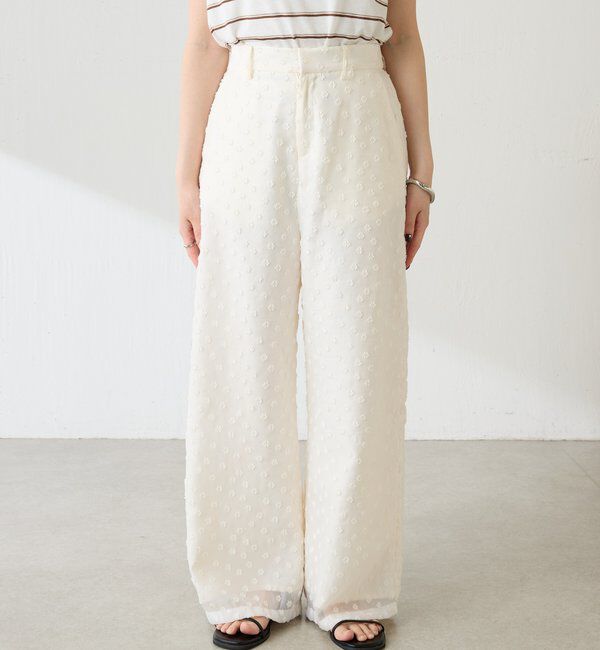  「【着映えデザイン】立体フラワーシアーワイドパンツ」|チノ|