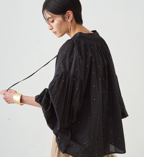  「【INDIA】スキッパー刺繍ブラウス」|シャツ・ブラウス|