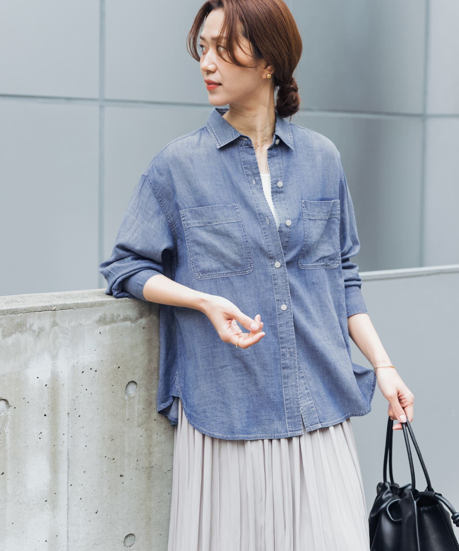 URBAN RESEARCH DOORS「シアーデニムシャツ」|シャツ・ブラウス|