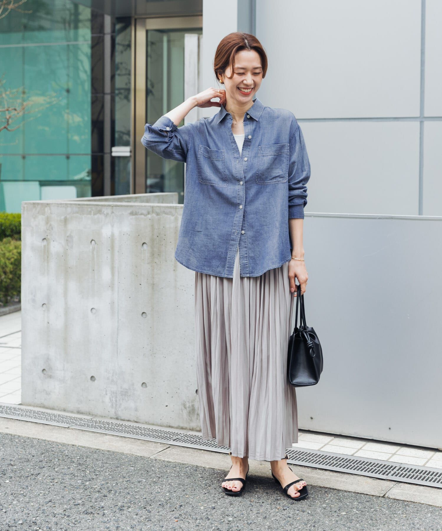 URBAN RESEARCH DOORS「シアーデニムシャツ」|シャツ・ブラウス|