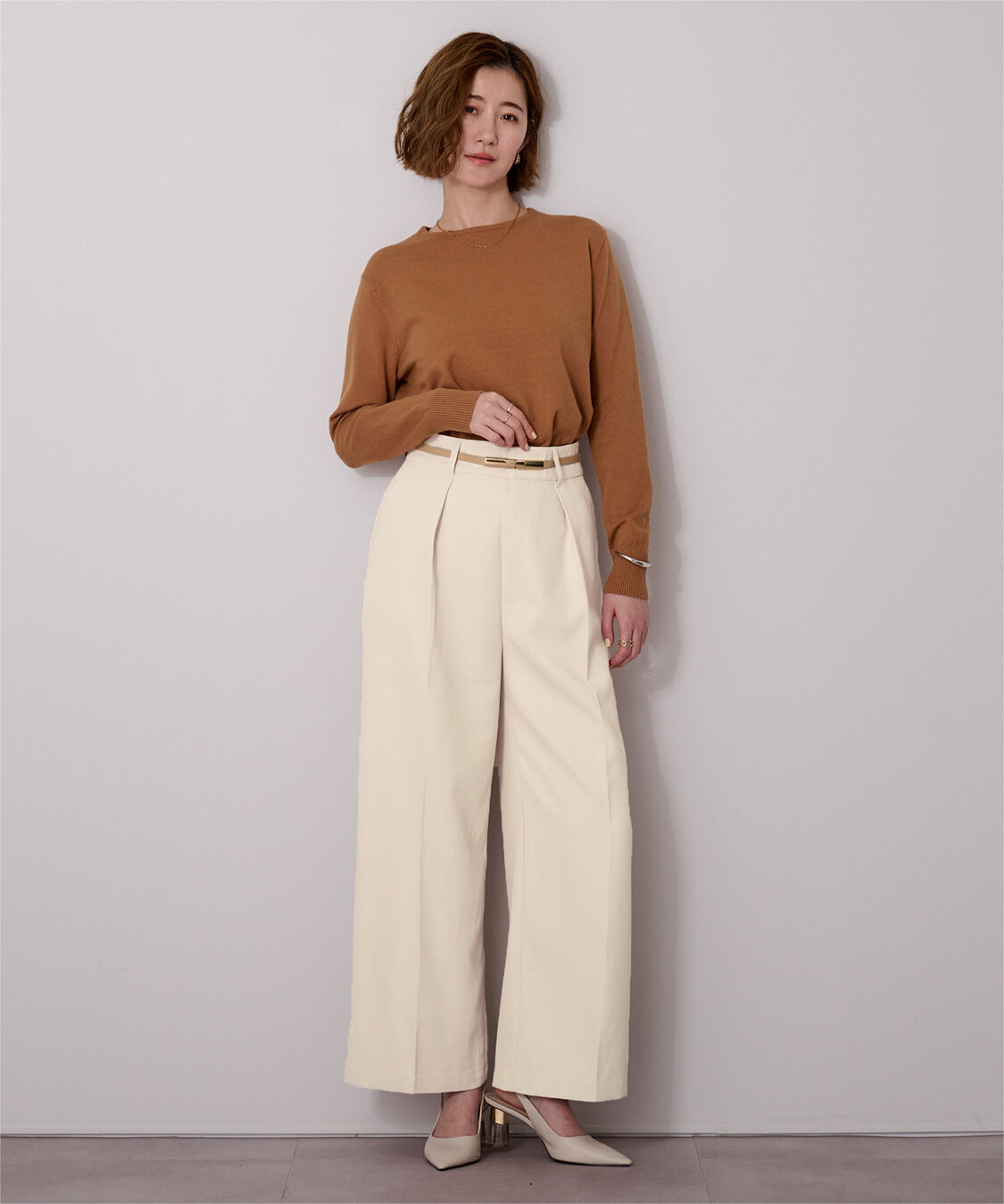 ur's「センタープレスタックワイドパンツ」|スラックス|