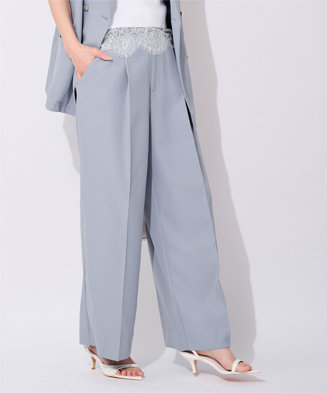 ur's「美シルエットワンタックワイドパンツ」|スラックス|