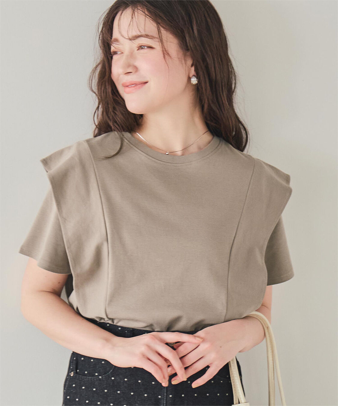 titivate「汗染み防止ラッフルスリーブTシャツ」|Tシャツ・カットソー|