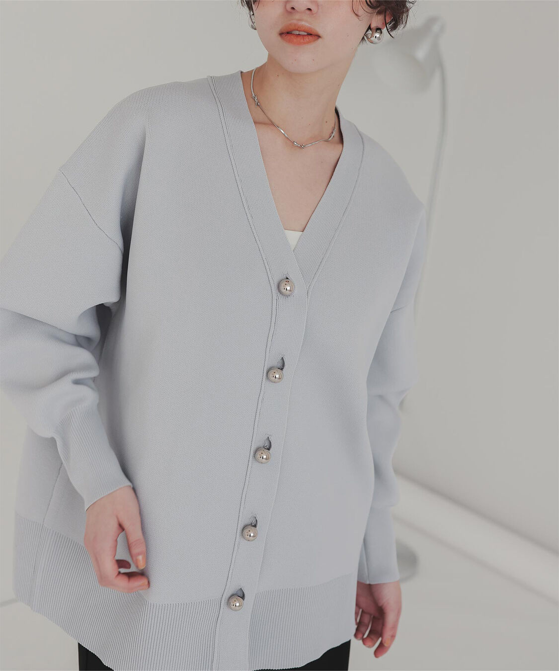 titivate「釦デザインニットカーディガン」|ニット・セーター|