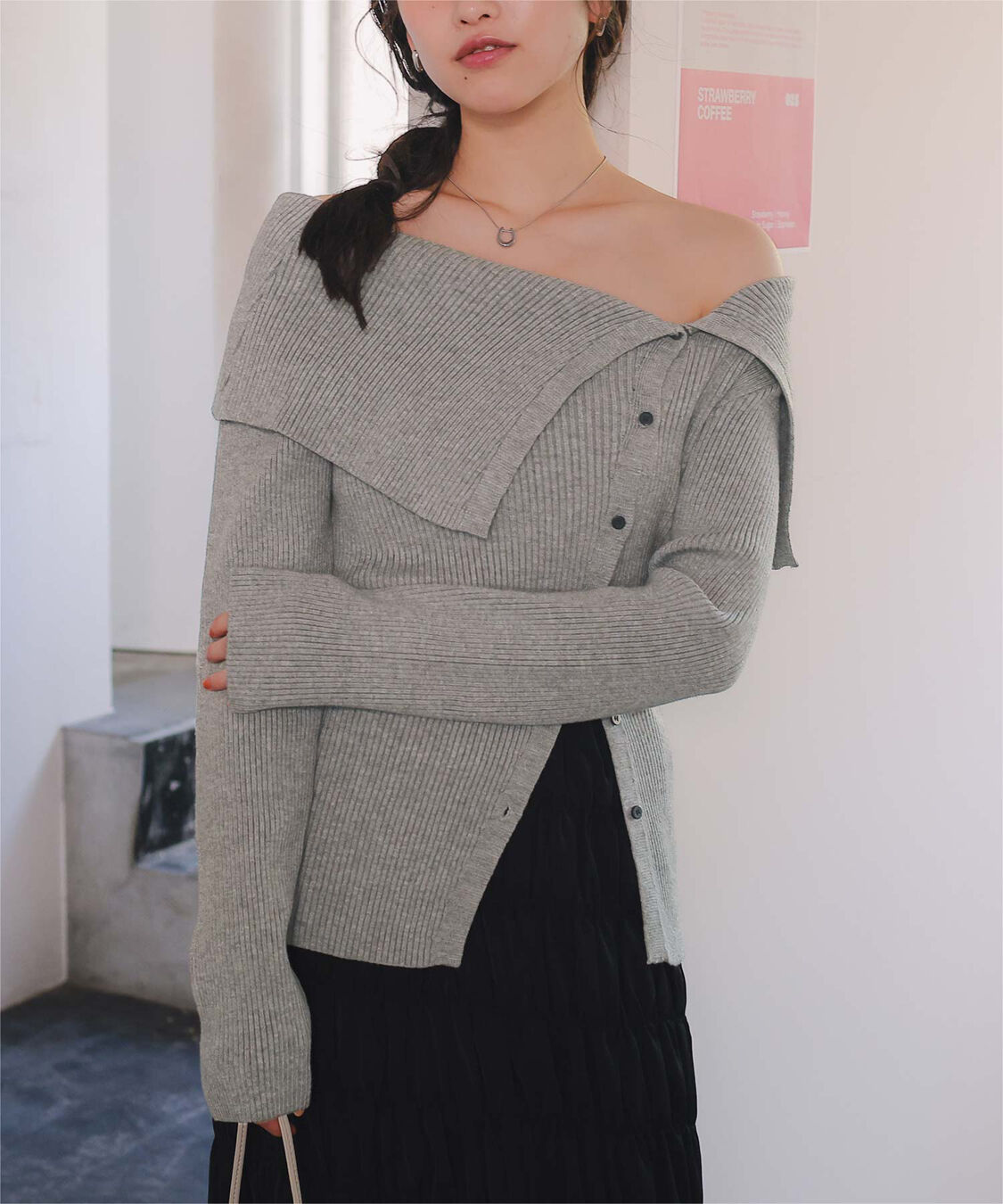 titivate「アシンメトリーオフショルダーニットトップス」|ニット・セーター|