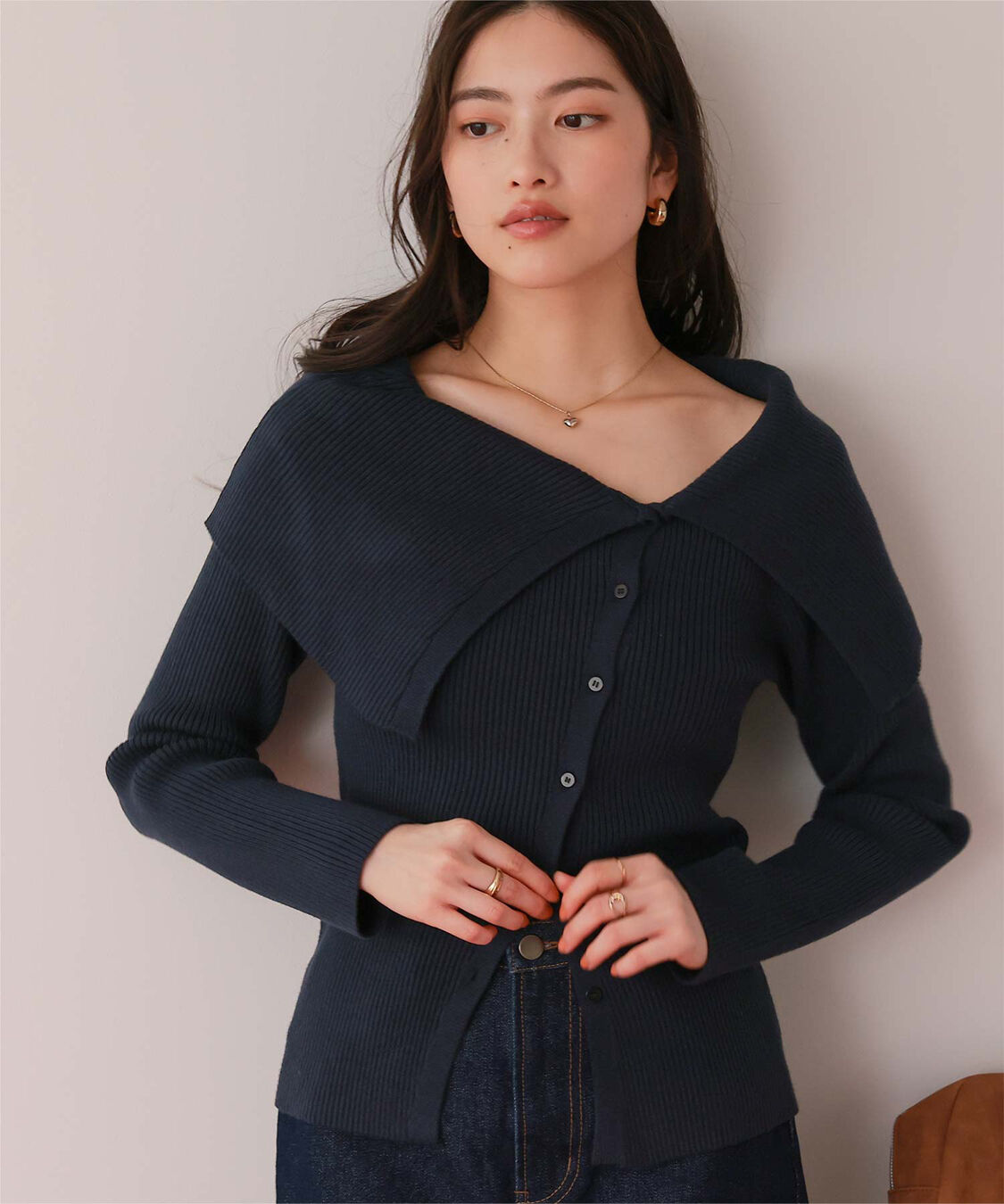 titivate「アシンメトリーオフショルダーニットトップス」|ニット・セーター|