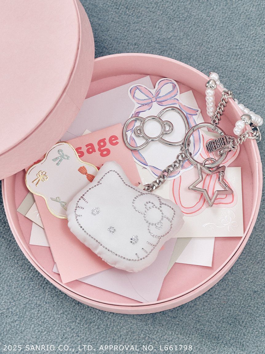 FURFUR「HELLO KITTYクリスタルチャーム」|キーケース|