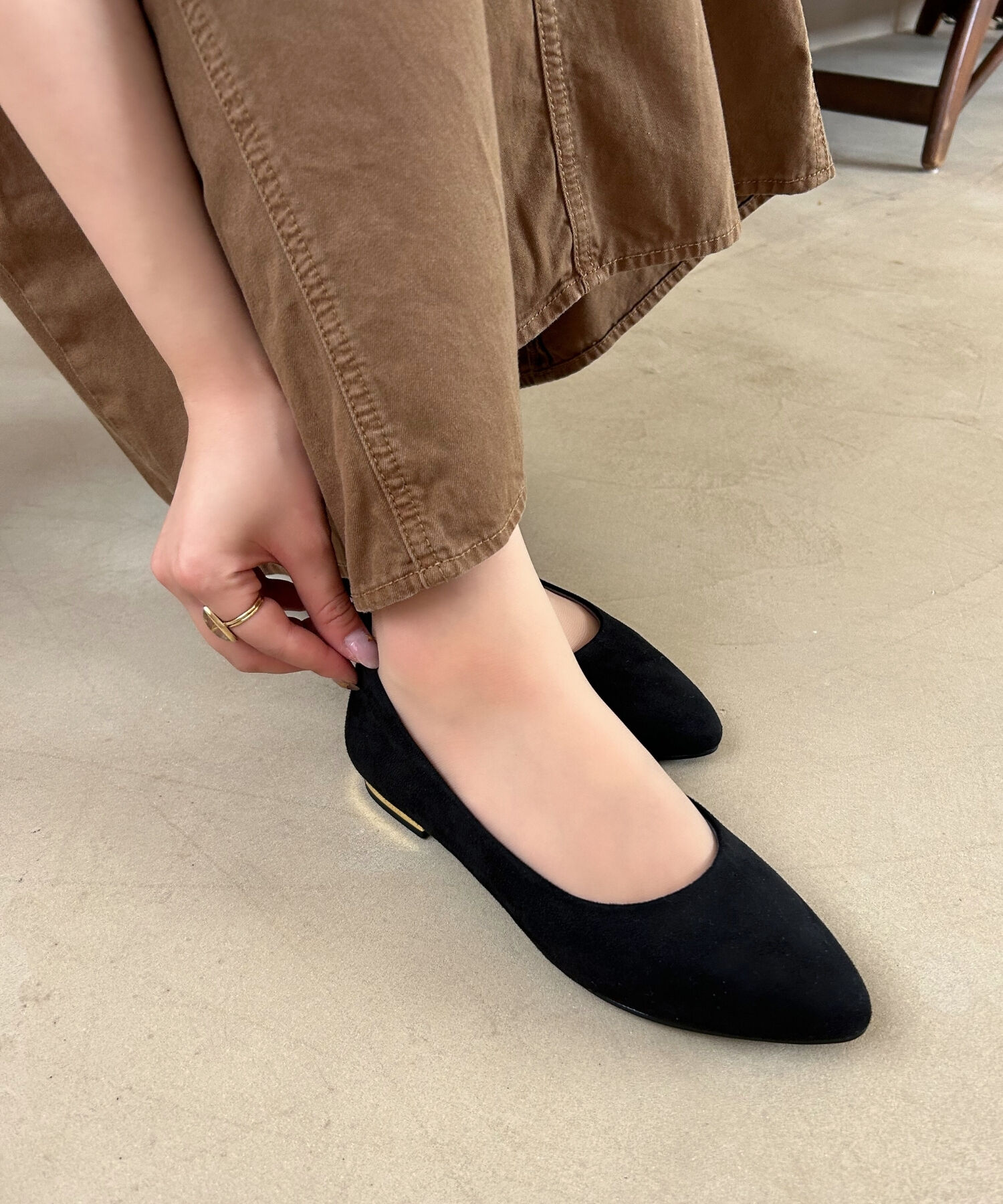 ORiental TRaffic「【WEB限定 / 累計16万足突破】ポインテッドトゥ フラット パンプス /R-4007 通勤靴 厚手クッション」|パンプス|BLACK