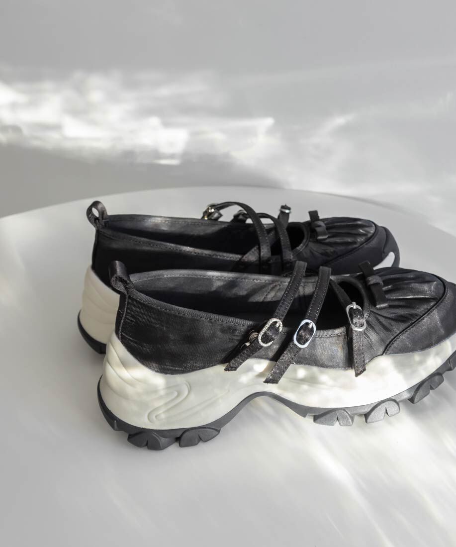  「ボリュームソールクロスベルトスニーカー」|スニーカー|