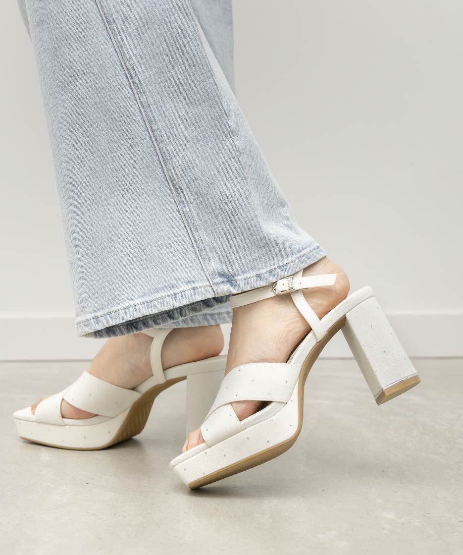  「ビジュークロスベルトストームサンダル」|サンダル|