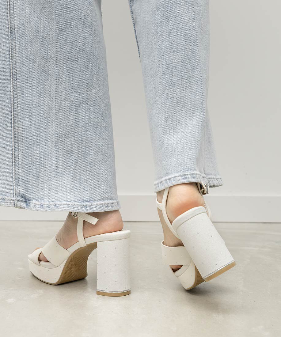  「ビジュークロスベルトストームサンダル」|サンダル|