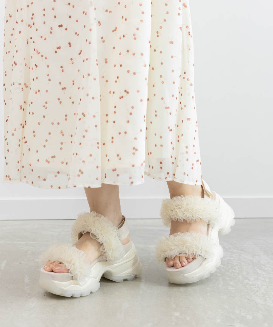  「ボリュームチュールフリルスポーツサンダル」|サンダル|