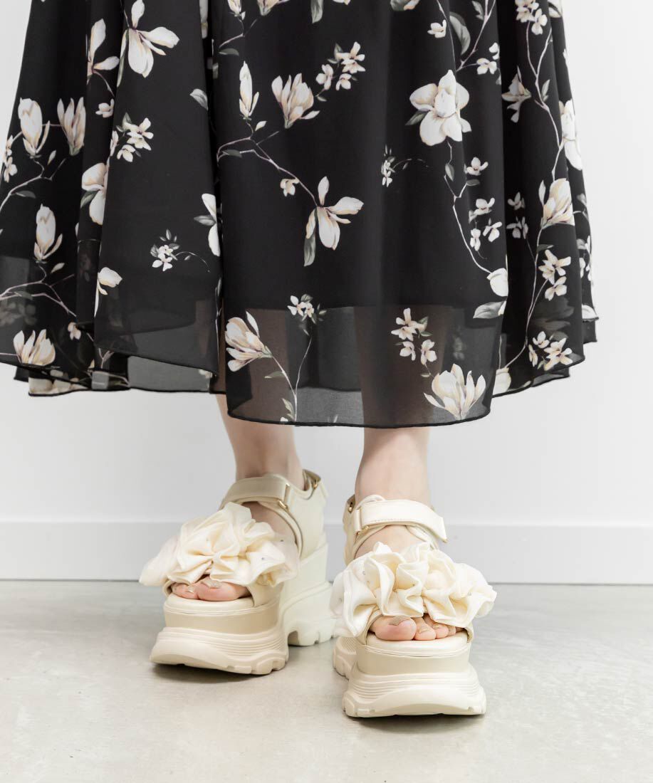  「ボリュームフリルスポーツサンダル」|サンダル|