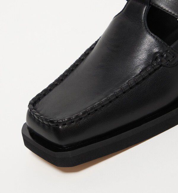 ODETTE E ODILE「ボクシーTストラップ フラット30&uarr;」|ローファー|