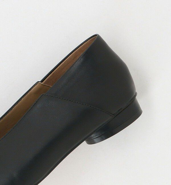 ODETTE E ODILE「オブリークスクエアトゥ フラット15&uarr;」|パンプス|