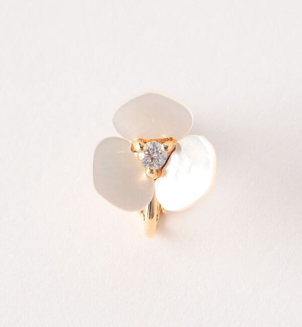 UNITED ARROWS green label relaxing「シェルフラワー イヤリング」|イヤリング|