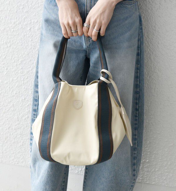 SHIPS any「【SHIPS any別注】Folna: 2WAY ライン ナイロン トート バッグ」|トートバッグ|ベージュ