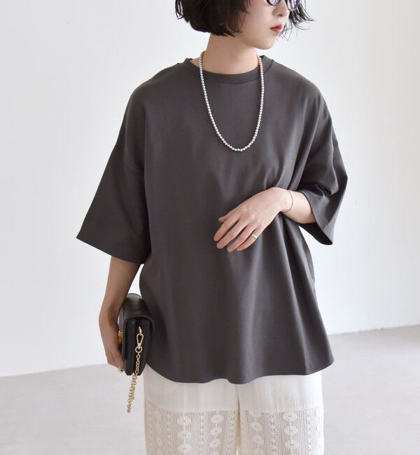 quaranciel「quaranciel:〈接触冷感/汗染み防止加工/洗濯機可能〉ラウンドヘム クルー ビッグ TEE」|Tシャツ・カットソー|