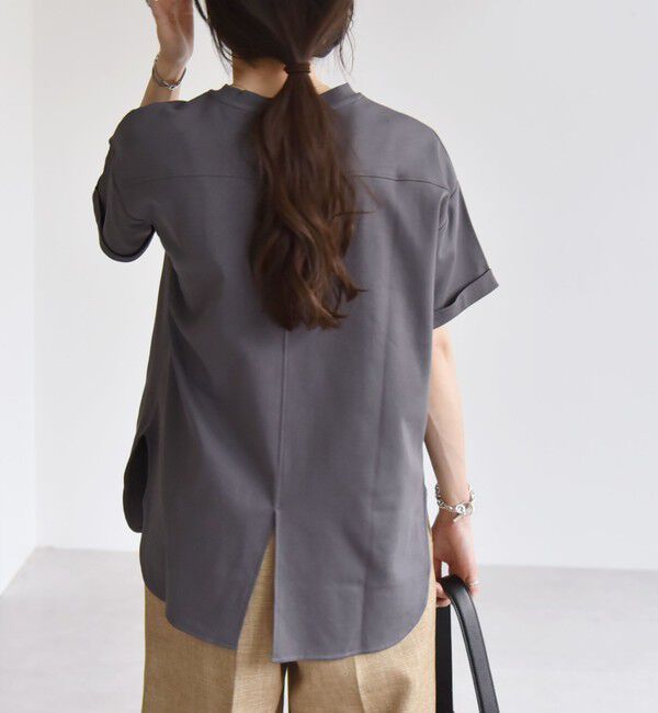 quaranciel「quaranciel:〈接触冷感/汗染み防止/洗濯機可能〉スリット ルーズ チュニック TEE」|Tシャツ・カットソー|